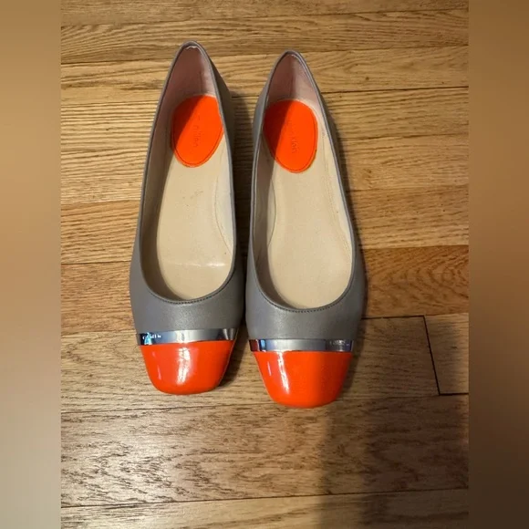 Calvin Klein Neon Spectator Color
Block Flat Shoes size 9 - Picture 2 of 10